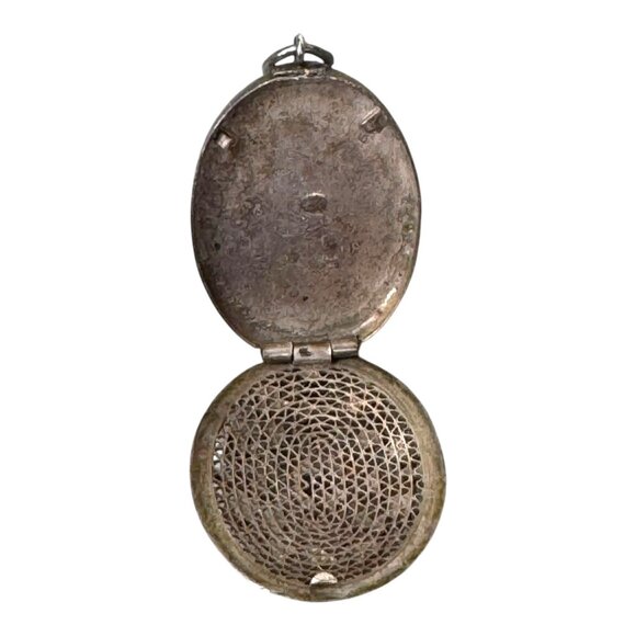 Antique Filigree Sterling Silver & Coral Tibetan Prayer Box Locket Pendant 6.67g - Picture 4 of 5